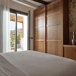 Anemelia Mykonos فندق 5*